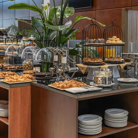 Doubletree By Hilton Turin Lingotto-2