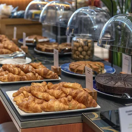 Doubletree By Hilton Turin Lingotto-3